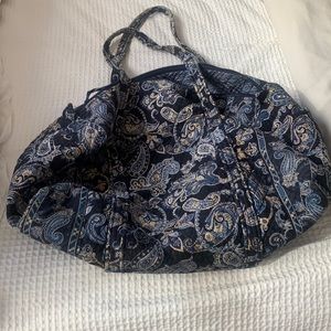Vera Bradley large duffel bag
